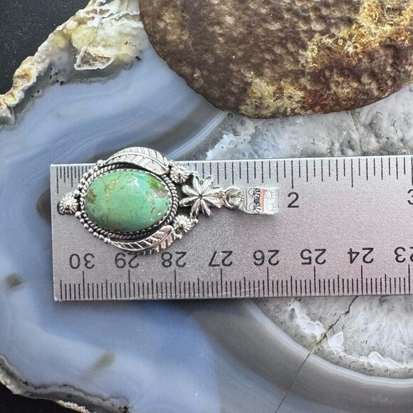 Sterling Southwestern Style Oval Turquoise leaves Decorated Pendant For Women - Picture 10 of 10